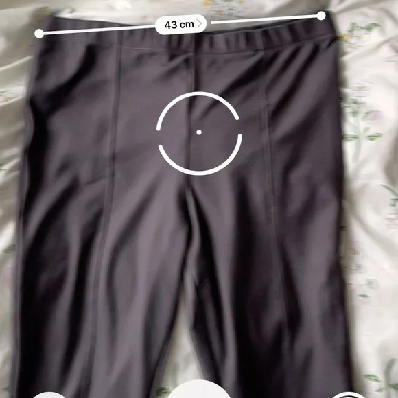 Grey Ribbed Leggings with Slit - Picture 6 of 10